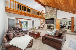 33 Radcliffe Dr, Sparta Township, NJ 07871 - Photo 4