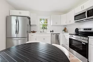 840-846 Berkeley Ave, Plainfield, NJ 07062 - Photo 12
