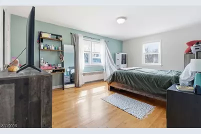 21 Moore Pl #1, Belleville, NJ 07109 - Photo 12