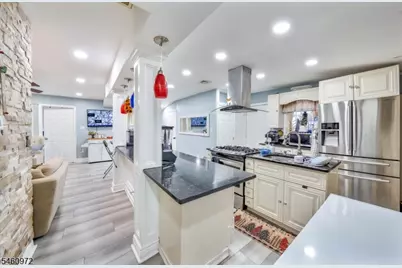 376 Elmora Ave #2, Elizabeth, NJ 07208 - Photo 2