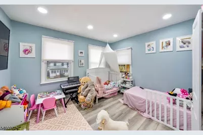 376 Elmora Ave #2, Elizabeth, NJ 07208 - Photo 8