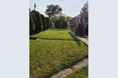 713 Roessner Dr, Union Township, NJ 07083 - Photo 24