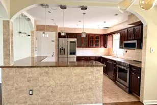 713 Roessner Dr, Union Township, NJ 07083 - Photo 6