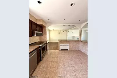 713 Roessner Dr, Union Township, NJ 07083 - Photo 8