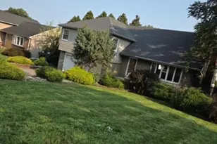 713 Roessner Dr, Union Township, NJ 07083 - Photo 2