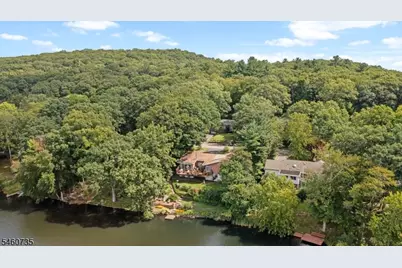 158 Kitchell Lake Dr, West Milford Twp., NJ 07480 - Photo 10