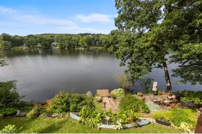 158 Kitchell Lake Dr, West Milford Twp., NJ 07480 - Photo 32