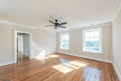 9 Vernon Ave #3, Newark, NJ 07108 - Photo 2