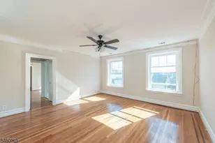 9 Vernon Ave, Newark, NJ 07108 - Photo 2
