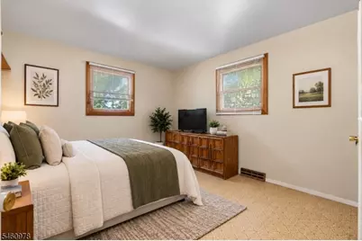 990 Croton Rd, Franklin Township, NJ 08867 - Photo 12