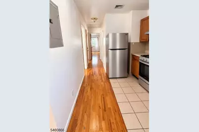 15 Ann St, Harrison, NJ 07029 - Photo 4