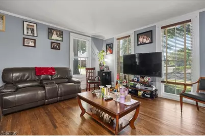 72 N Bridge St, Somerville, NJ 08876 - Photo 4