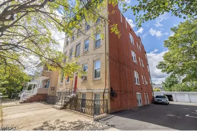 200 Forest St #3L, Montclair, NJ 07042 - Photo 1