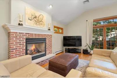 40 2nd Ave, Garwood, NJ 07027 - Photo 14
