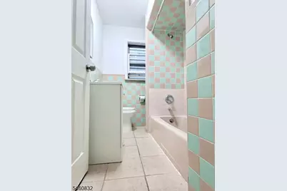 17-19 Spencer St #2, Elizabeth, NJ 07202 - Photo 6