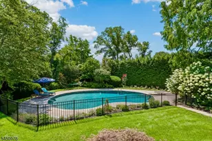 200 Crestwood Dr, South Orange, NJ 07079 - Photo 46