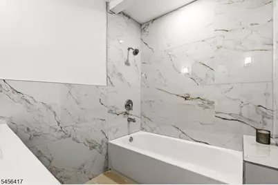 496 Seven Oaks Ct, Orange, NJ 07050 - Photo 24