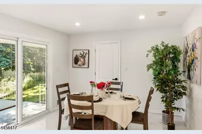 496 Seven Oaks Ct, Orange, NJ 07050 - Photo 10