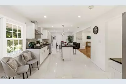496 Seven Oaks Ct, Orange, NJ 07050 - Photo 12