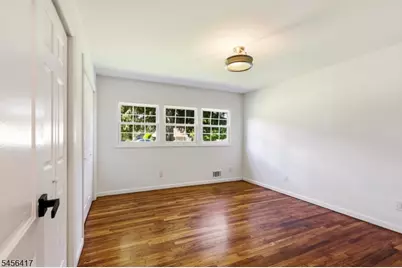 496 Seven Oaks Ct, Orange, NJ 07050 - Photo 18