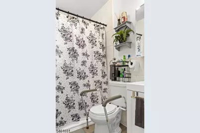 1147 Passaic Ave, Linden, NJ 07036 - Photo 14