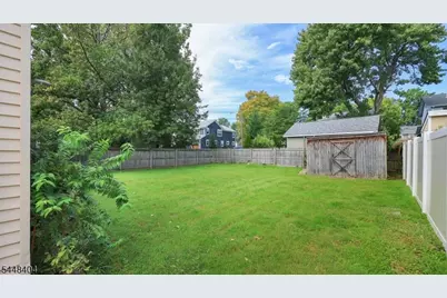 212 Stoughton Ave, Cranford Township, NJ 07016 - Photo 28