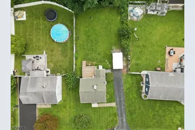 26 Mount Arlington Rd, Roxbury Township, NJ 07852 - Photo 36