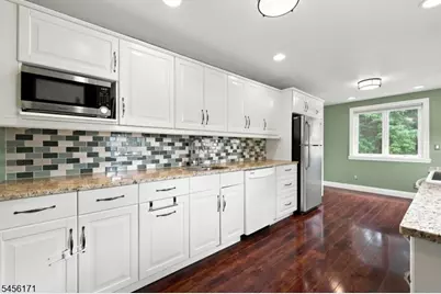 26 Mount Arlington Rd, Roxbury Township, NJ 07852 - Photo 12