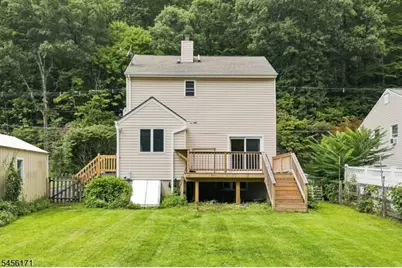 26 Mount Arlington Rd, Roxbury Township, NJ 07852 - Photo 32