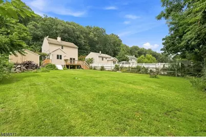26 Mount Arlington Rd, Roxbury Township, NJ 07852 - Photo 34
