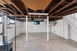 106 Summit Ave, Bloomfield, NJ 07003 - Photo 20
