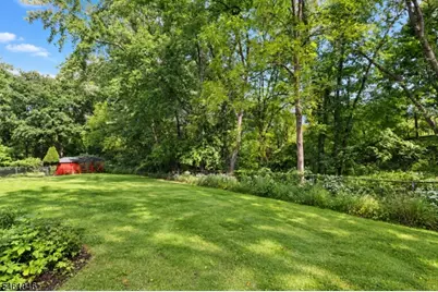 37 Spring Garden Dr, Madison, NJ 07940 - Photo 28