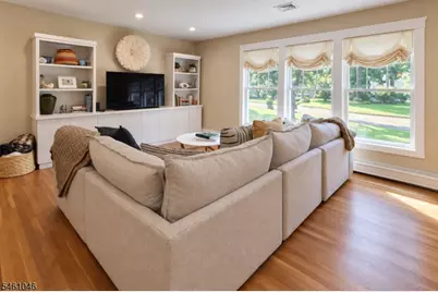 37 Spring Garden Dr, Madison, NJ 07940 - Photo 8