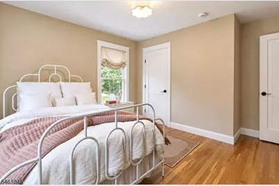 37 Spring Garden Dr, Madison, NJ 07940 - Photo 18