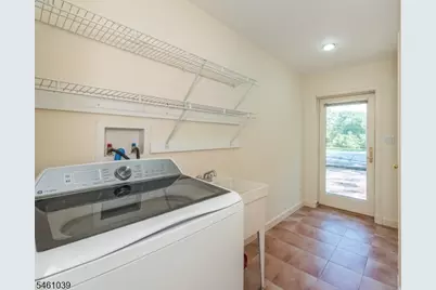 193 Walnut St, Livingston, NJ 07039 - Photo 24