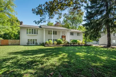 193 Walnut St, Livingston, NJ 07039 - Photo 2