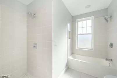 9 Vernon Ave #2, Newark, NJ 07108 - Photo 6