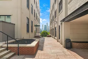 518-536 Gregory Ave, Weehawken, NJ 07086 - Photo 18