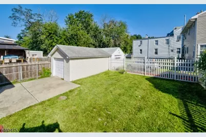 180 Monroe St, Rahway, NJ 07065 - Photo 20
