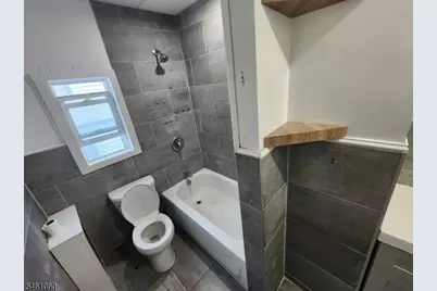 379 Straight St, Paterson, NJ 07501 - Photo 10