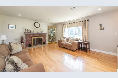 47 Grove St, West Milford, NJ 07438 - Photo 4