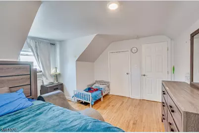 18 Union Pl, Irvington, NJ 07111 - Photo 10