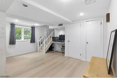 10 Cornell Pl, Chatham, NJ 07928 - Photo 18