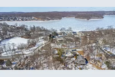 104 Espanong Rd, Jefferson Township, NJ 07849 - Photo 10