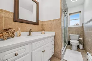 157 Gordon Ave, Totowa, NJ 07512 - Photo 36