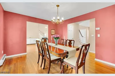 41 Dexter Dr N, Bernards Township, NJ 07920 - Photo 16