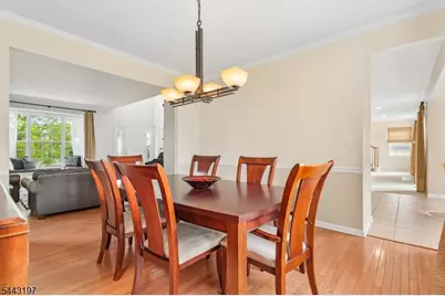 9 Rue Cezanne, Franklin Township, NJ 08873 - Photo 10