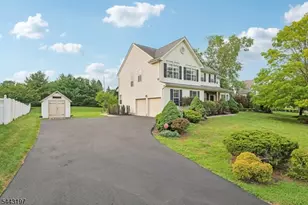 9 Rue Cezanne, Franklin Township, NJ 08873 - Photo 38