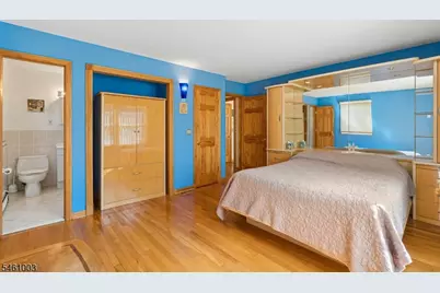 202 E 11th St, Clifton, NJ 07011 - Photo 8