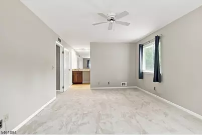 50-21 We Lindsley Road #21, Cedar Grove Twp., NJ 07009 - Photo 18